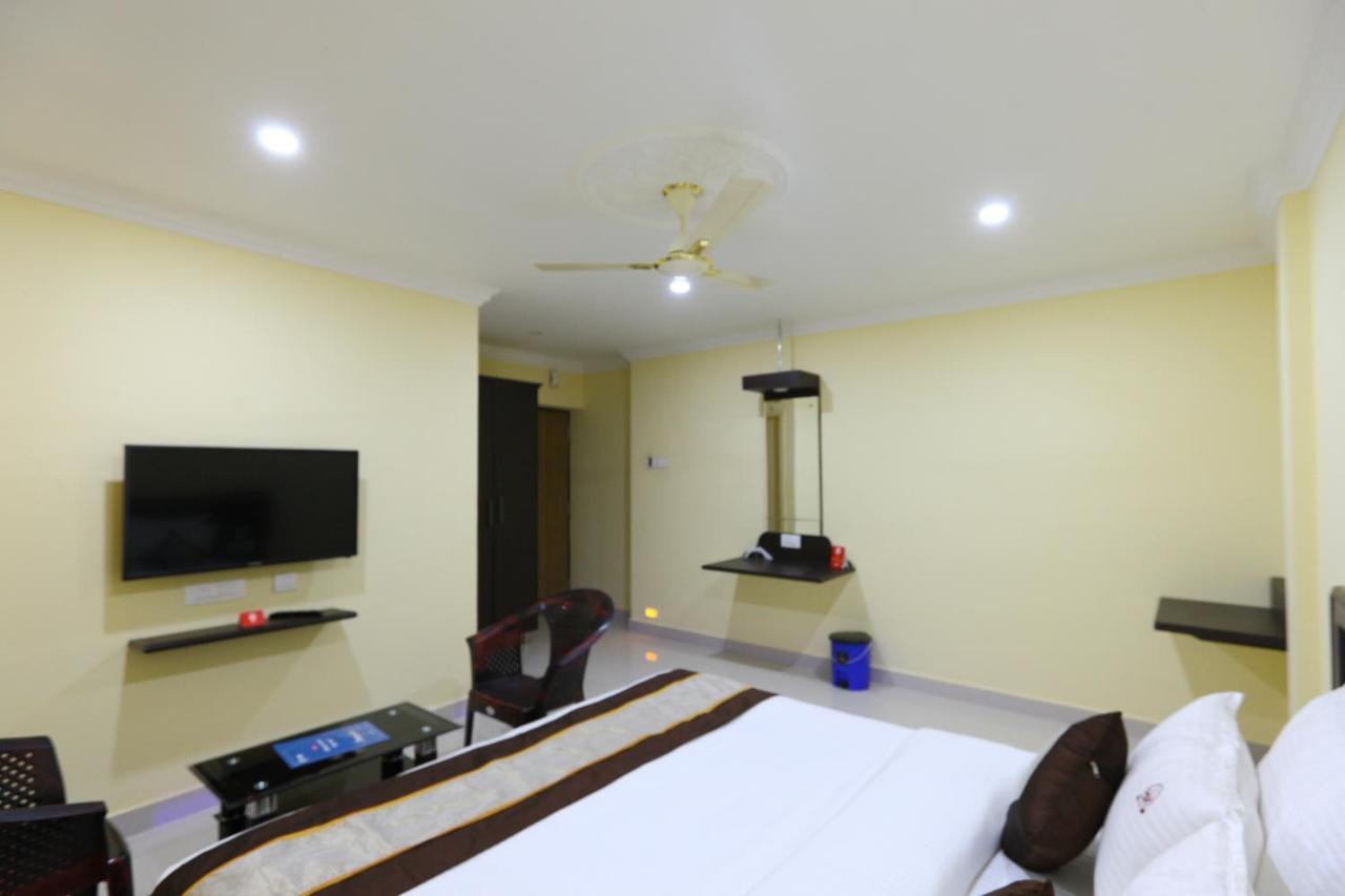 Hotel Saibala Lnn Chennai Exterior foto