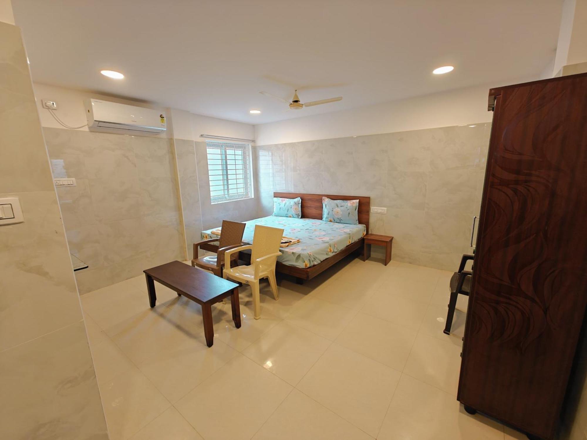Hotel Saibala Lnn Chennai Exterior foto
