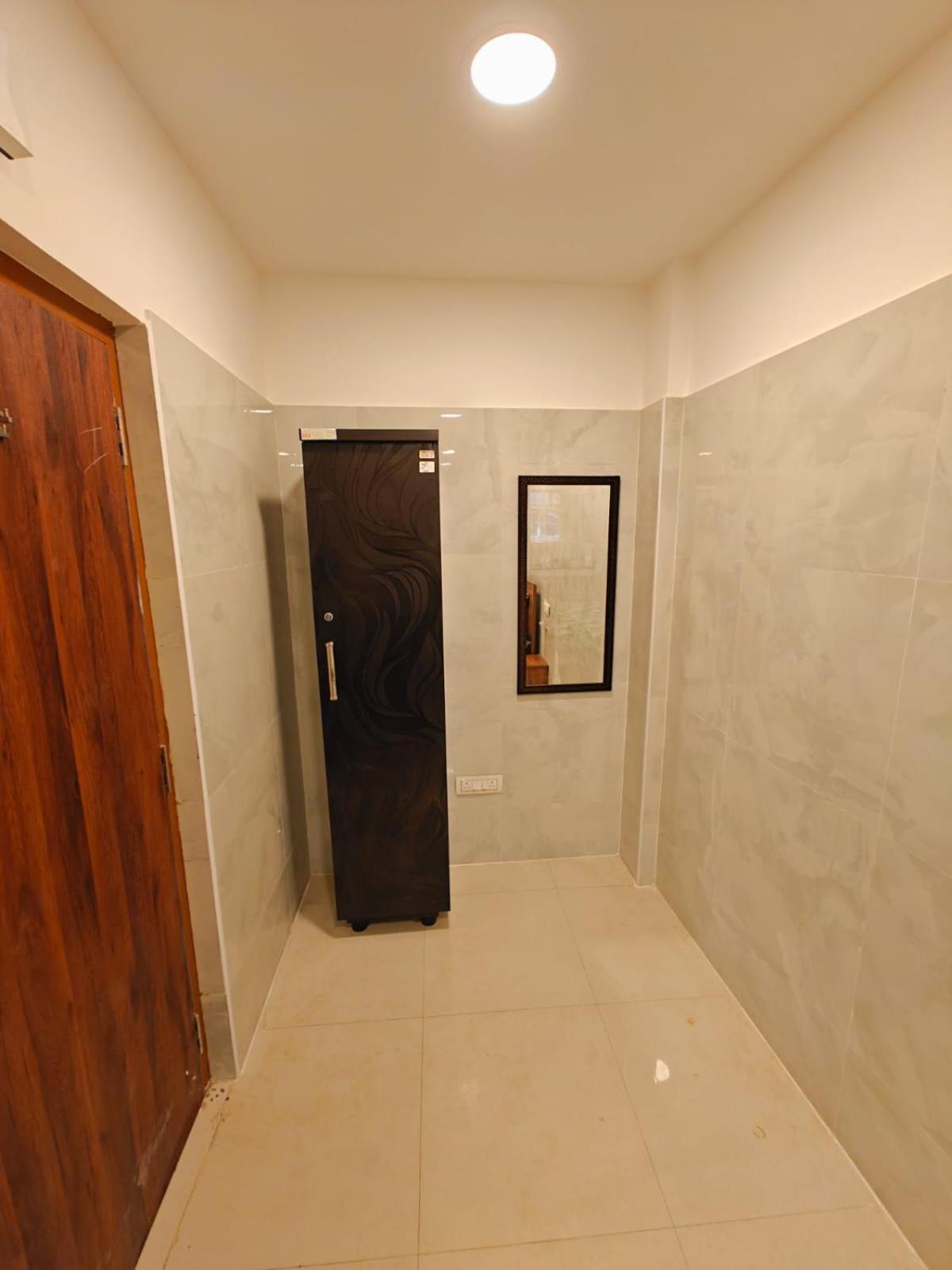 Hotel Saibala Lnn Chennai Exterior foto